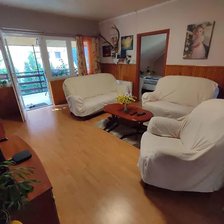 In - Balaton 45812 アパート シオーフォク