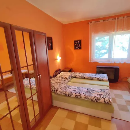 In - Balaton 45812 アパート *